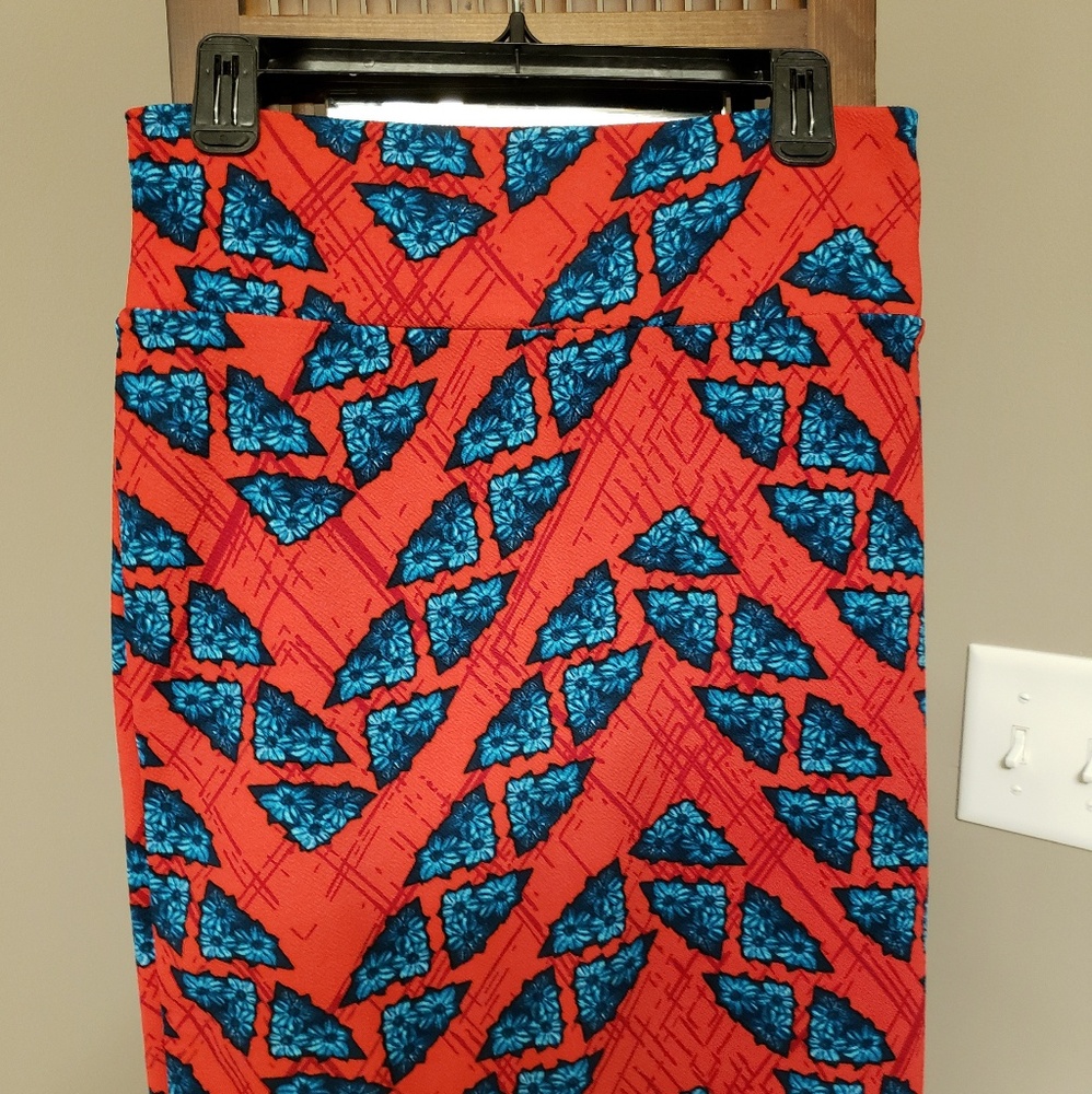 Lularoe Cassie